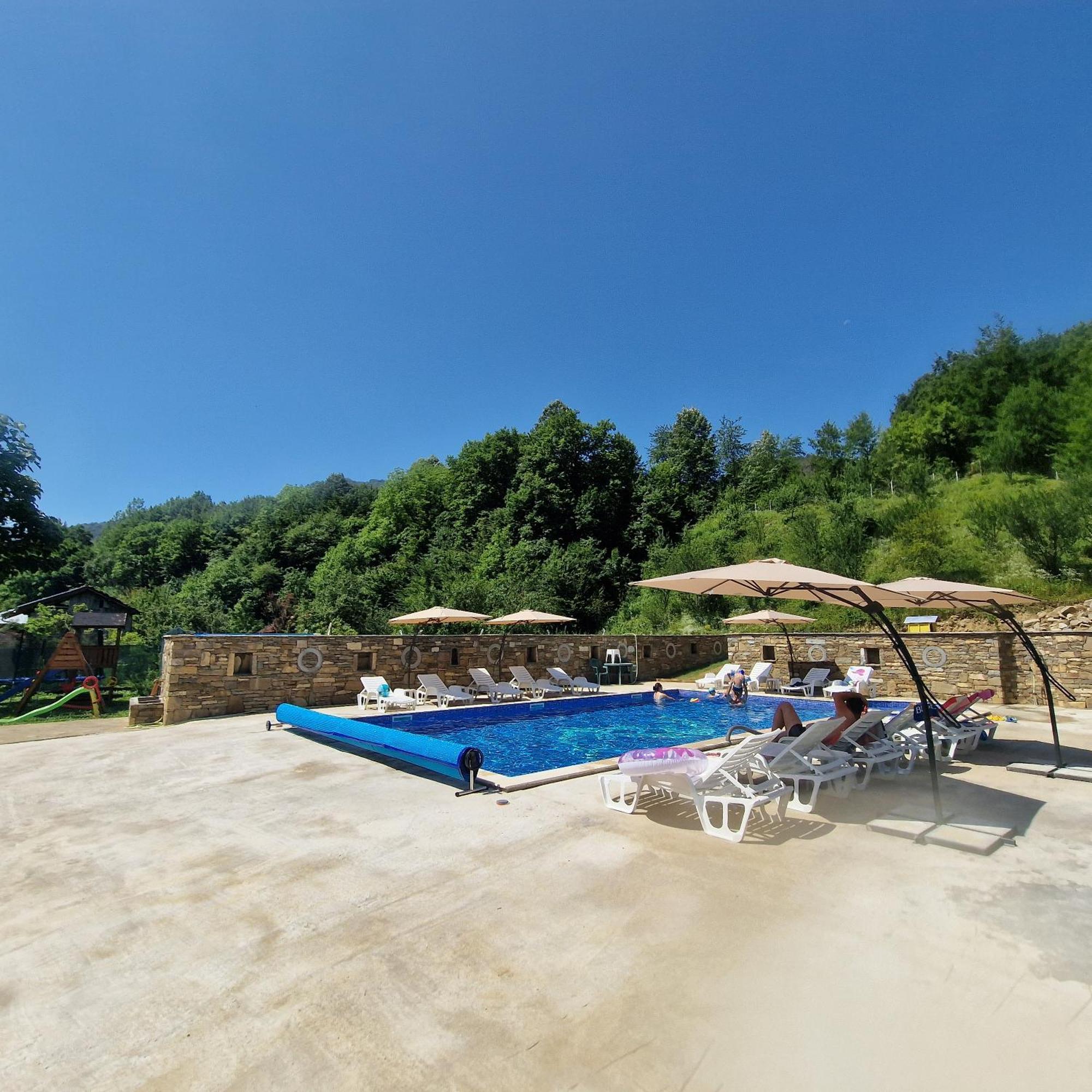 Guest House Ivan Cherni Osum Exteriér fotografie